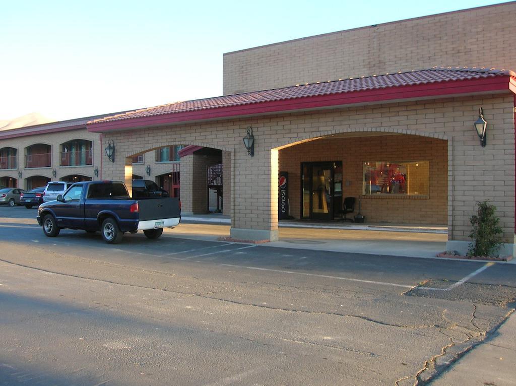 Rodeway Inn Winnemucca Buitenkant foto