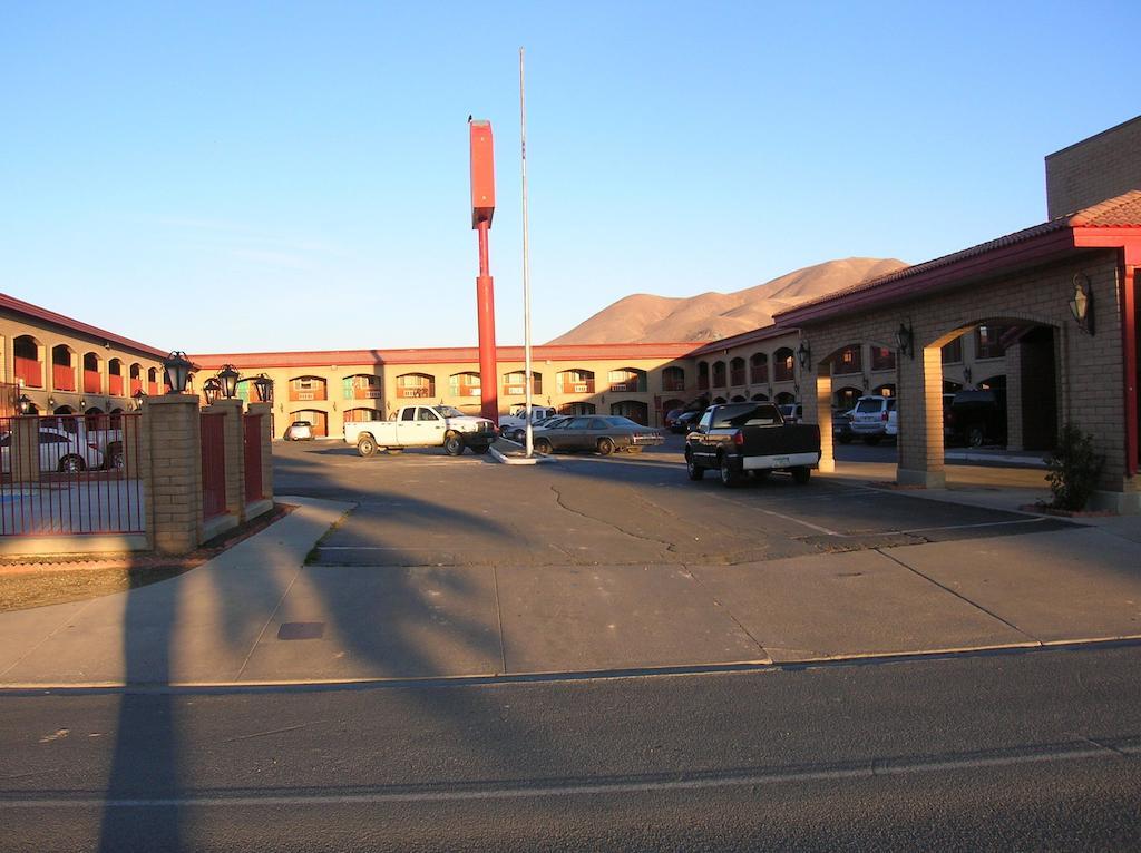 Rodeway Inn Winnemucca Buitenkant foto