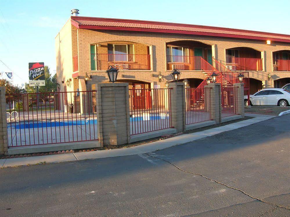 Rodeway Inn Winnemucca Buitenkant foto